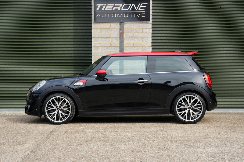 MINI Hatch Cooper S - Large 37