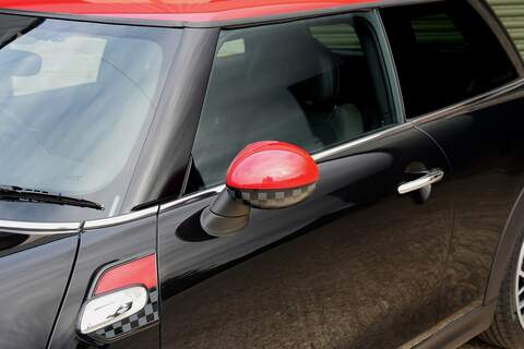 MINI Hatch Cooper S - Large 23