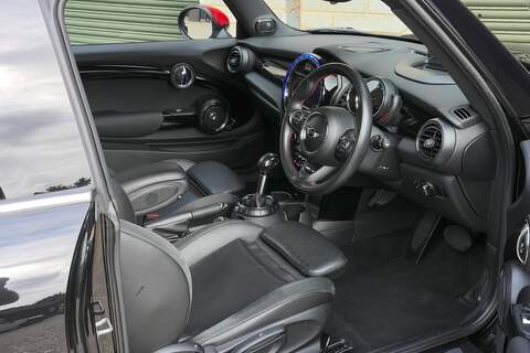 MINI Hatch Cooper S - Large 10