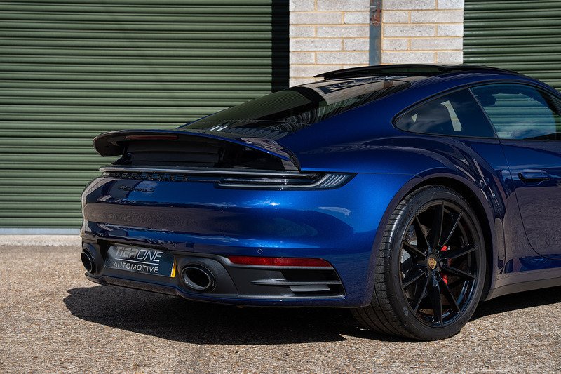 Porsche 911 T 992 Carrera S - Large 45