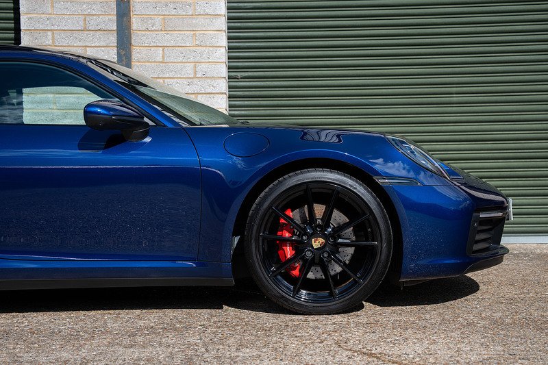 Porsche 911 T 992 Carrera S - Large 47