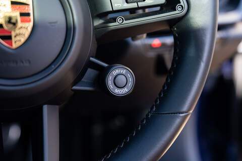 Porsche 911 T 992 Carrera S - Large 31