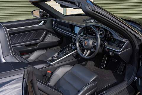 Porsche 911 T 992 Turbo S - Large 10