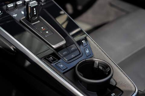 Porsche 911 T 992 Turbo S - Large 15