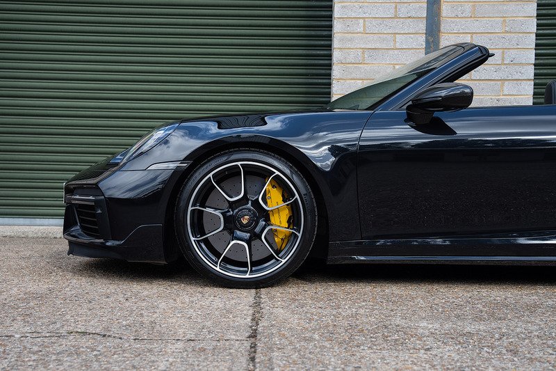 Porsche 911 T 992 Turbo S - Large 55