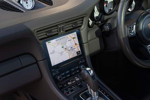 Porsche 911 T 991 Carrera GTS - Large 22