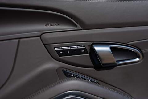 Porsche 911 T 991 Carrera GTS - Large 38