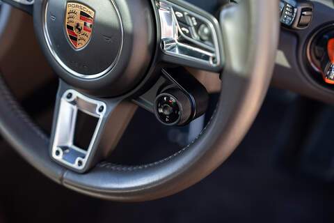 Porsche 911 T 991 Carrera GTS - Large 27