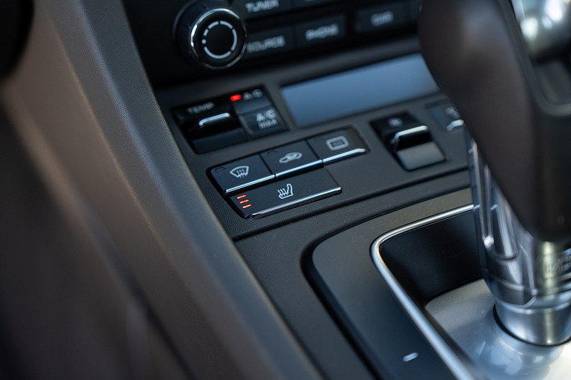 Porsche 911 T 991 Carrera GTS - Large 41