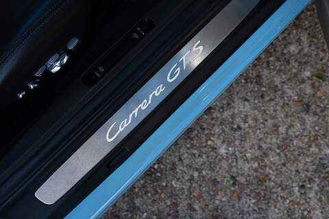 Porsche 911 T 991 Carrera GTS - Large 36