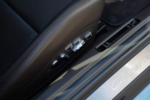 Porsche 911 T 991 Carrera GTS - Large 24