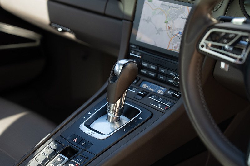 Porsche 911 T 991 Carrera GTS - Large 43