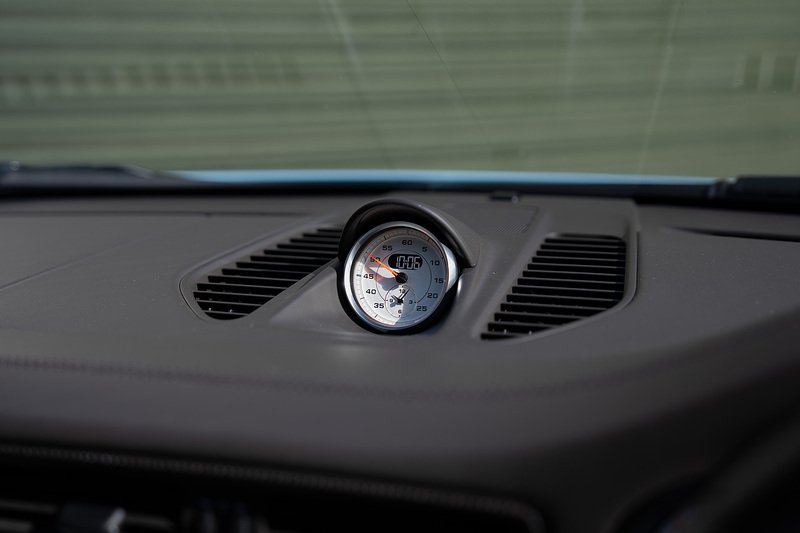 Porsche 911 T 991 Carrera GTS - Large 44