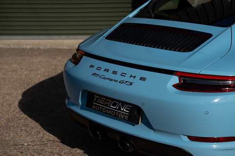 Porsche 911 T 991 Carrera GTS - Large 29