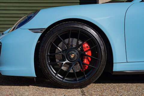 Porsche 911 T 991 Carrera GTS - Large 30