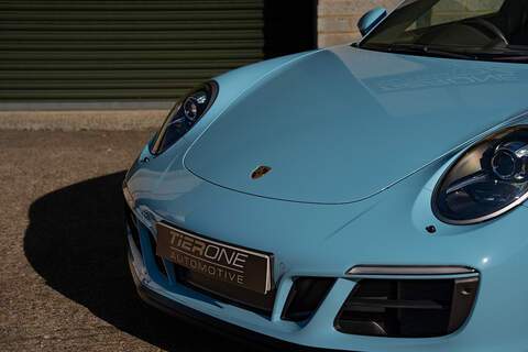 Porsche 911 T 991 Carrera GTS - Large 51