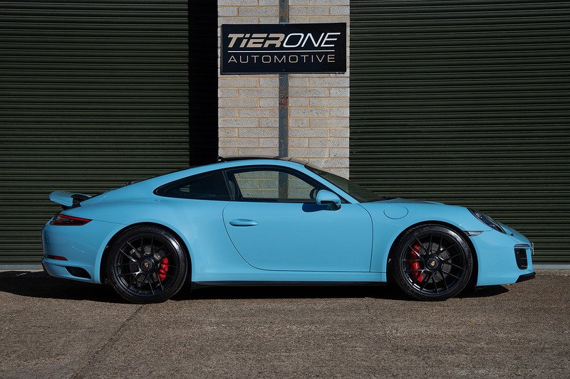 Porsche 911 T 991 Carrera GTS - Large 9