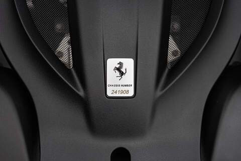 Ferrari GTC4Lusso T V8 - Large 59