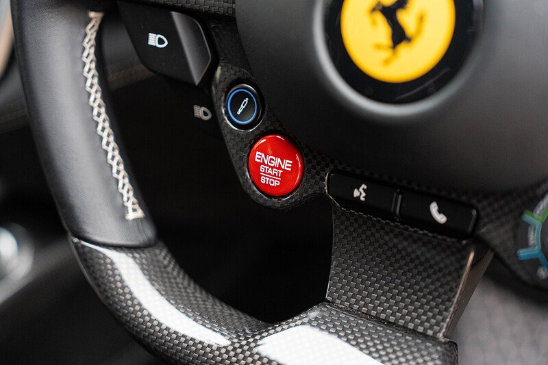 Ferrari GTC4Lusso T V8 - Large 41