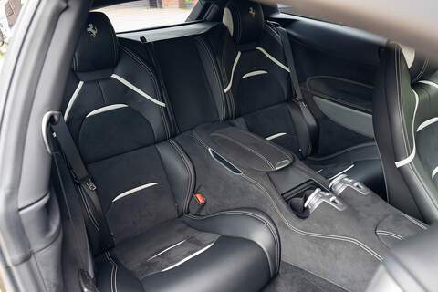 Ferrari GTC4Lusso T V8 - Large 43