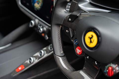 Ferrari GTC4Lusso T V8 - Large 20