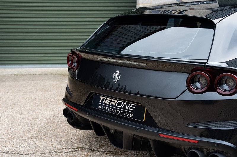 Ferrari GTC4Lusso T V8 - Large 26
