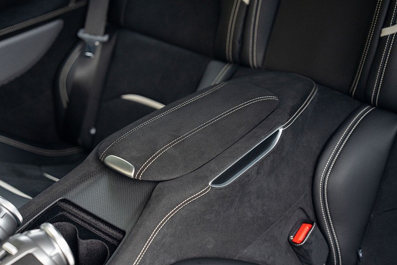 Ferrari GTC4Lusso T V8 - Large 16