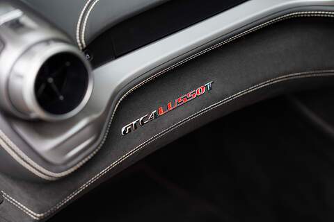 Ferrari GTC4Lusso T V8 - Large 15