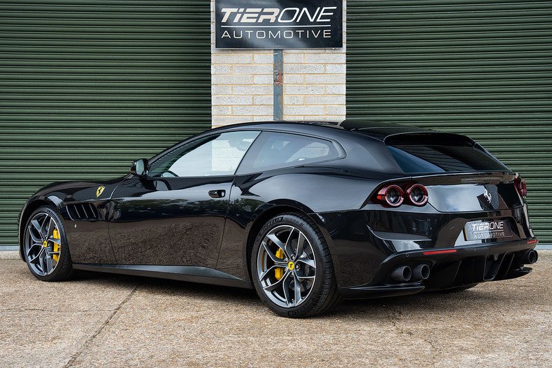 Ferrari GTC4Lusso T V8 - Large 8