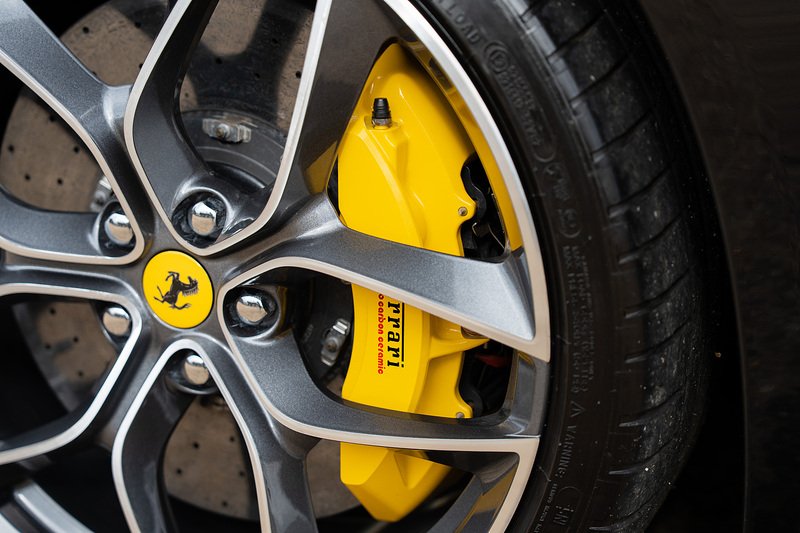 Ferrari GTC4Lusso T V8 - Large 28