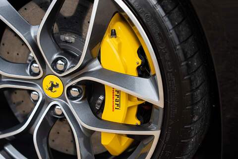 Ferrari GTC4Lusso T V8 - Large 28