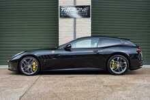 Ferrari GTC4Lusso T V8 - U785