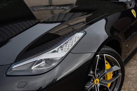 Ferrari GTC4Lusso T V8 - Large 30