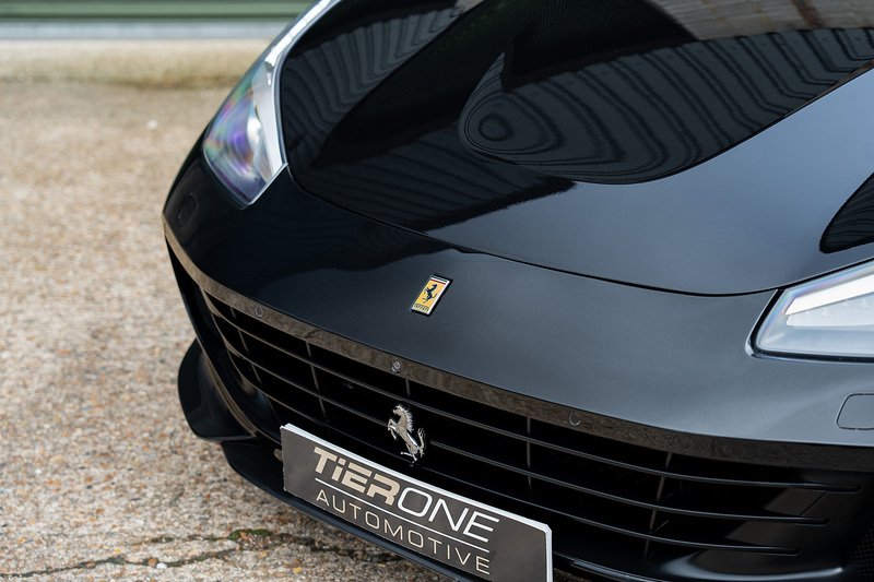 Ferrari GTC4Lusso T V8 - Large 25