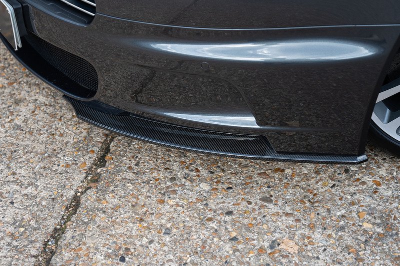 Aston Martin DBS - Large 25