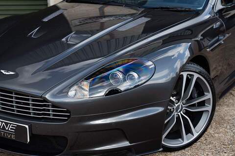 Aston Martin DBS - Large 23