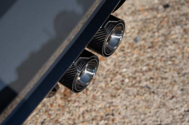 BMW M3 BiTurbo Competition - Large 29