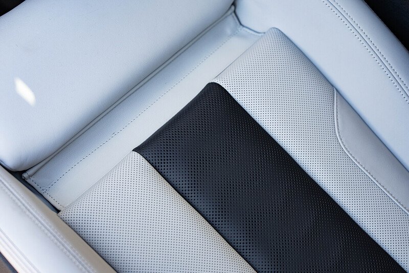 BMW M3 BiTurbo Competition - Large 23