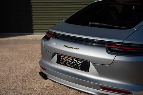 Porsche Panamera V6 E-Hybrid 4 - Large 47