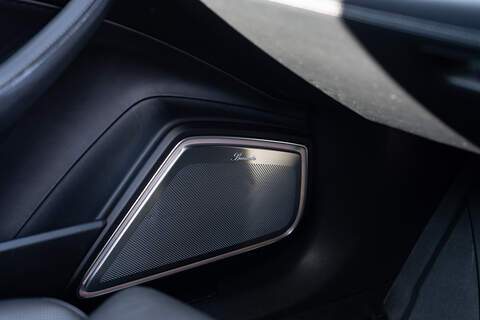 Porsche Panamera V6 E-Hybrid 4 - Large 33