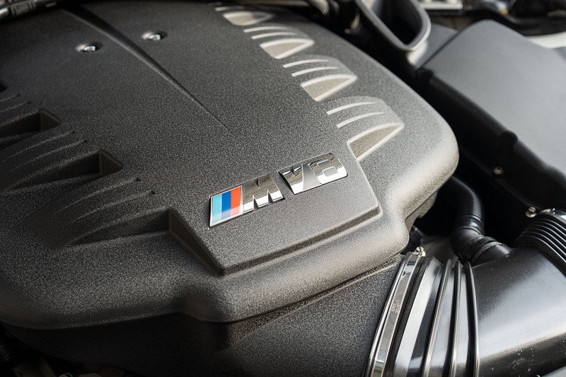 BMW M3 iV8 Competition - Large 34