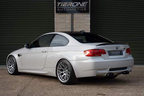 BMW M3 iV8 Competition - Large 8