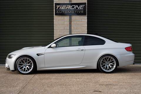 BMW M3 iV8 Competition - Large 9
