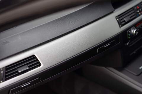 BMW M3 iV8 Competition - Large 29