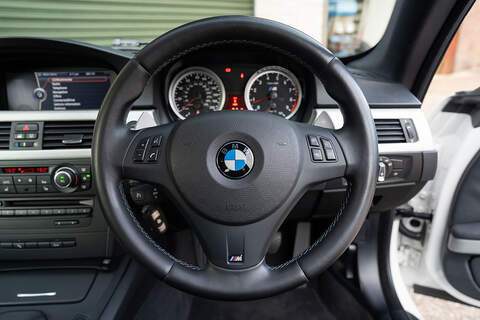 BMW M3 iV8 Competition - Large 12
