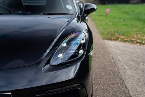 Porsche 718 Cayman T GTS - Large 25