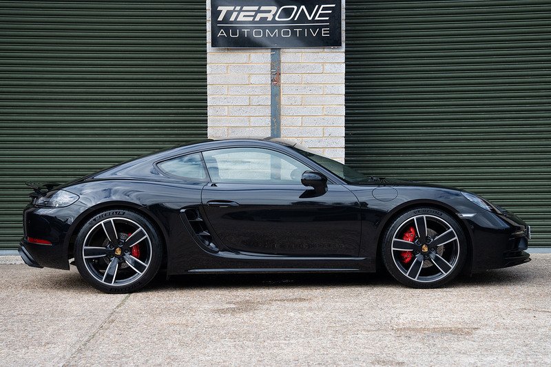 Porsche 718 Cayman T GTS - Large 9