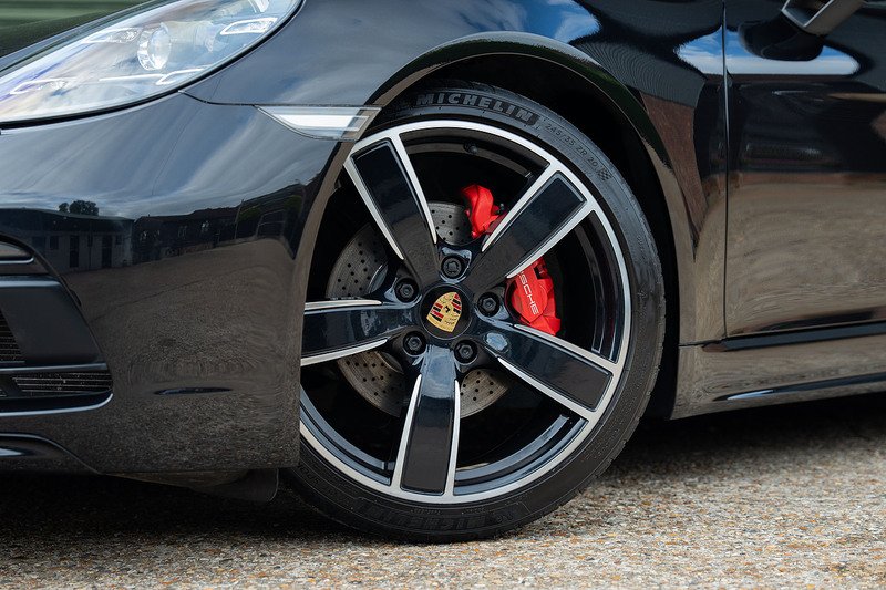 Porsche 718 Cayman T GTS - Large 6