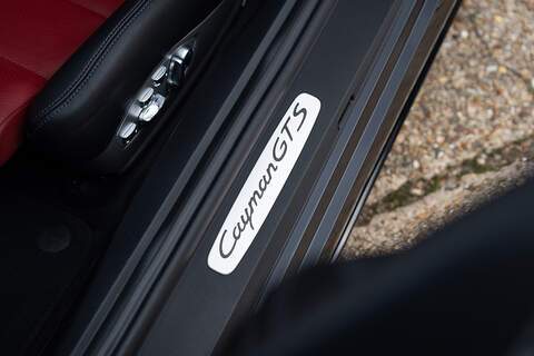 Porsche 718 Cayman T GTS - Large 21