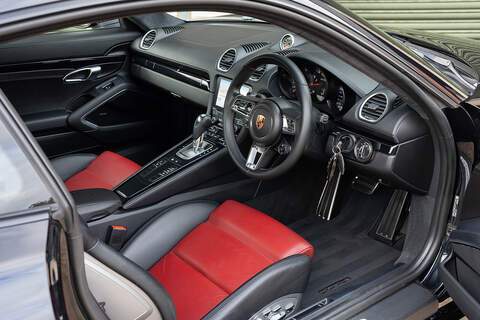 Porsche 718 Cayman T GTS - Large 10